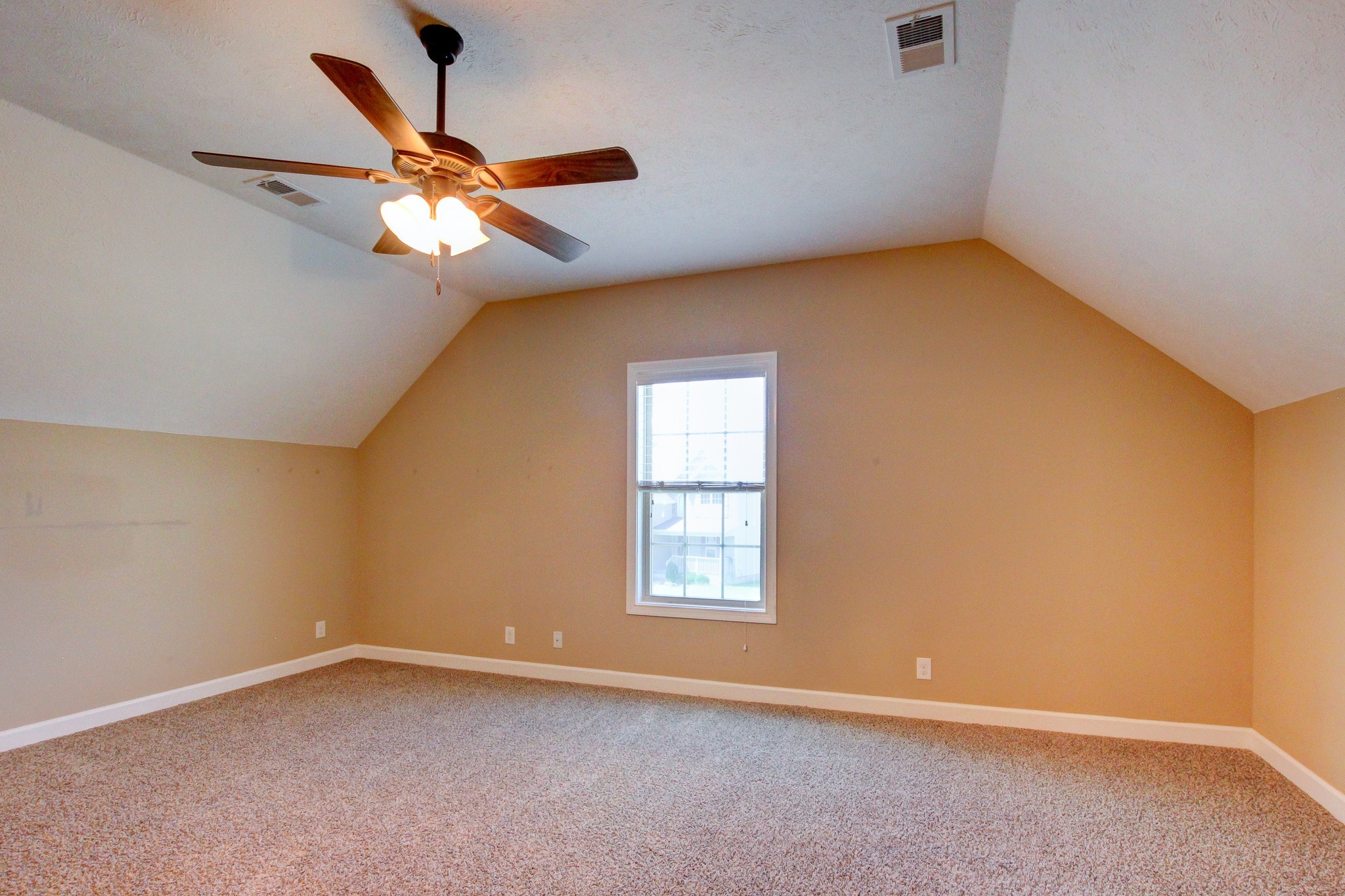 611 Fox Path Lane Clarksville TN 37040