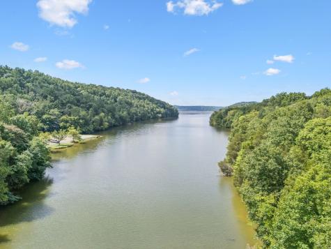 0 Roberts Ridge Manchester TN 37355