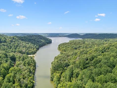0 Roberts Ridge Manchester TN 37355