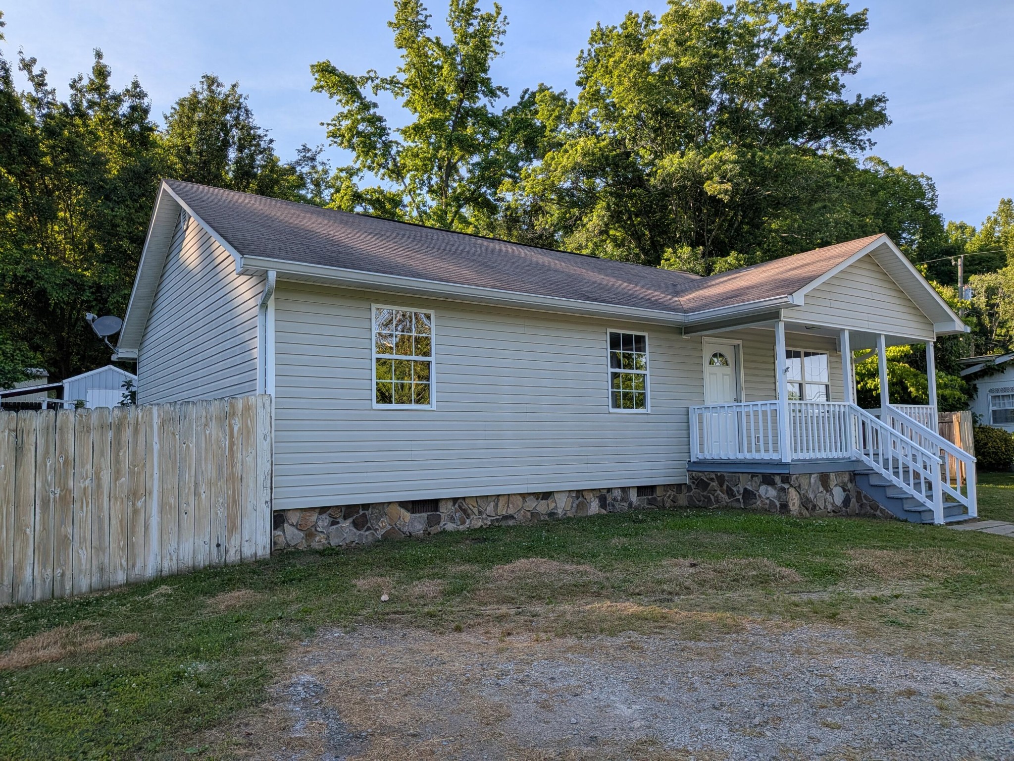 220 Riddle Street Dayton TN 37321
