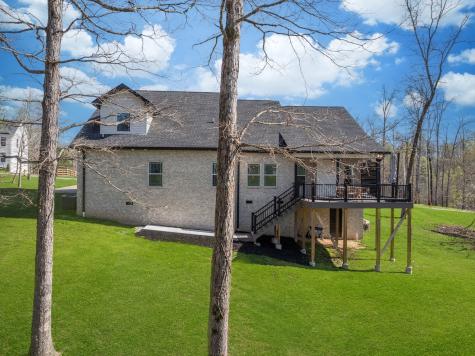 220 Cherokee Drive White Bluff TN 37187