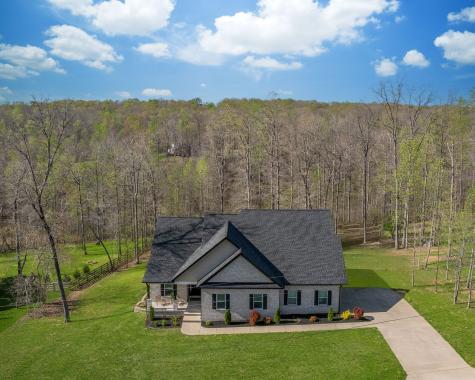 220 Cherokee Drive White Bluff TN 37187