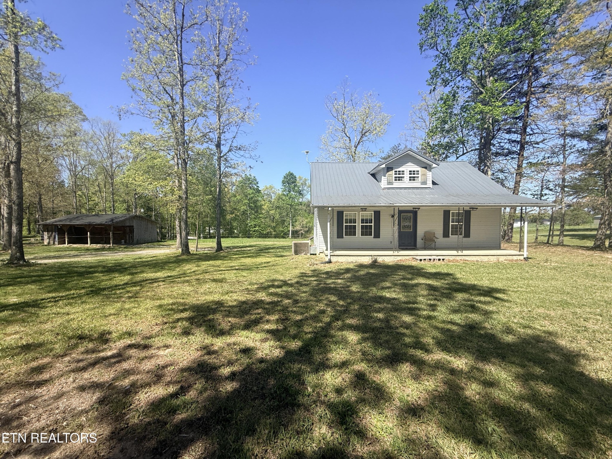 997 Unity Church Road Jamestown TN 38556