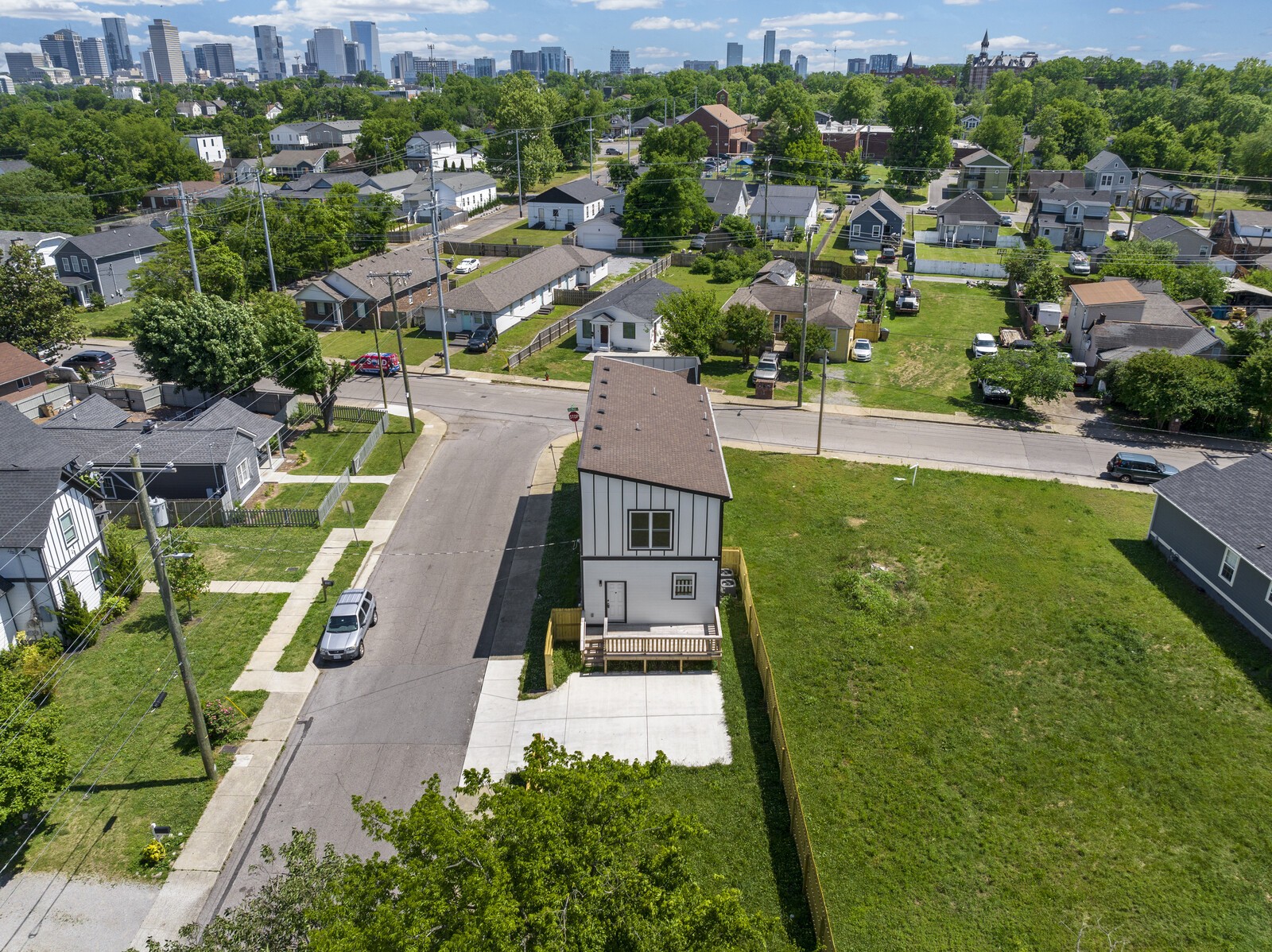 1700 Underwood Street Nashville TN 37208