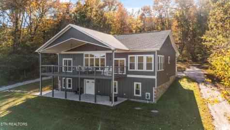 620 E Norris Point Road La Follette TN 37766