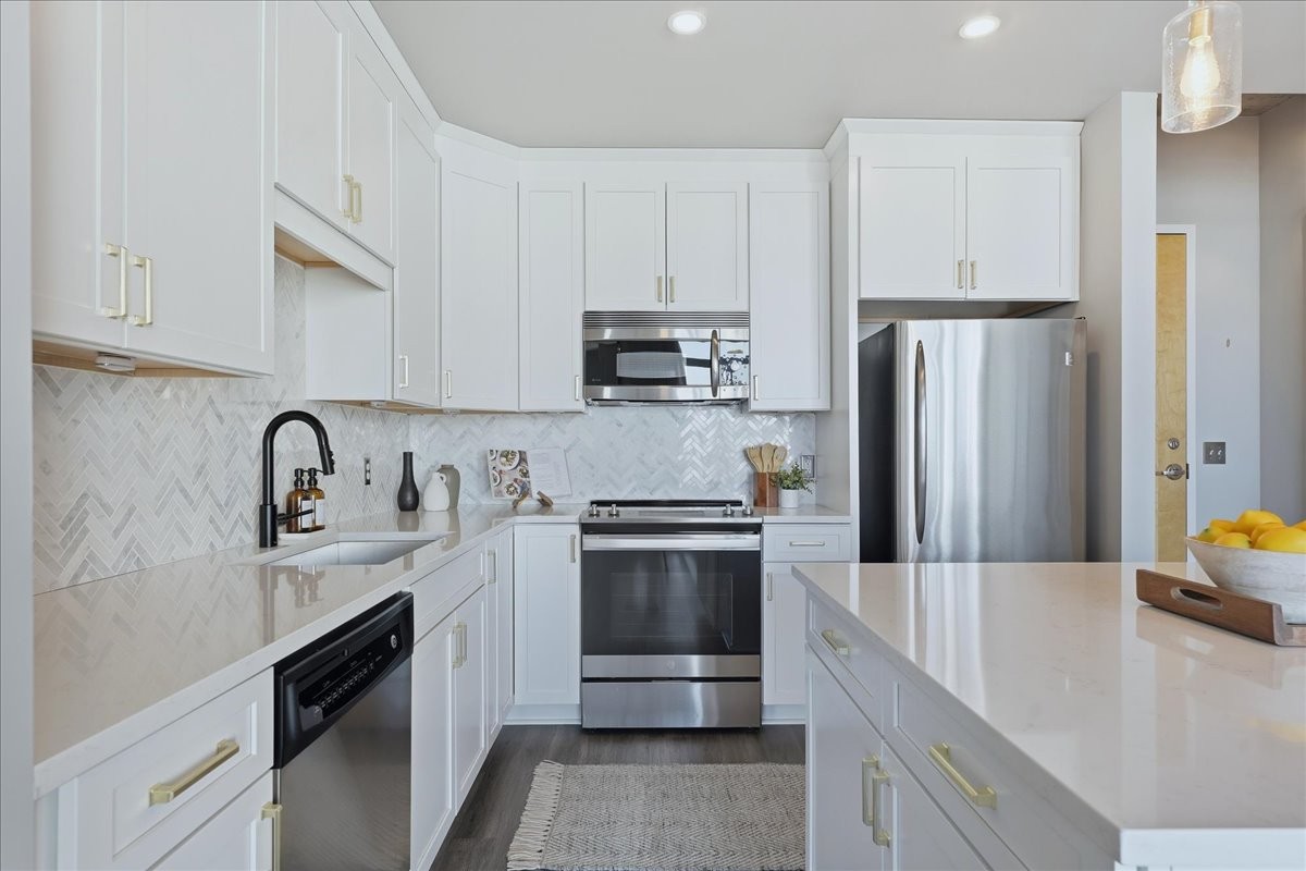 600 12th Ave, S Nashville TN 37203