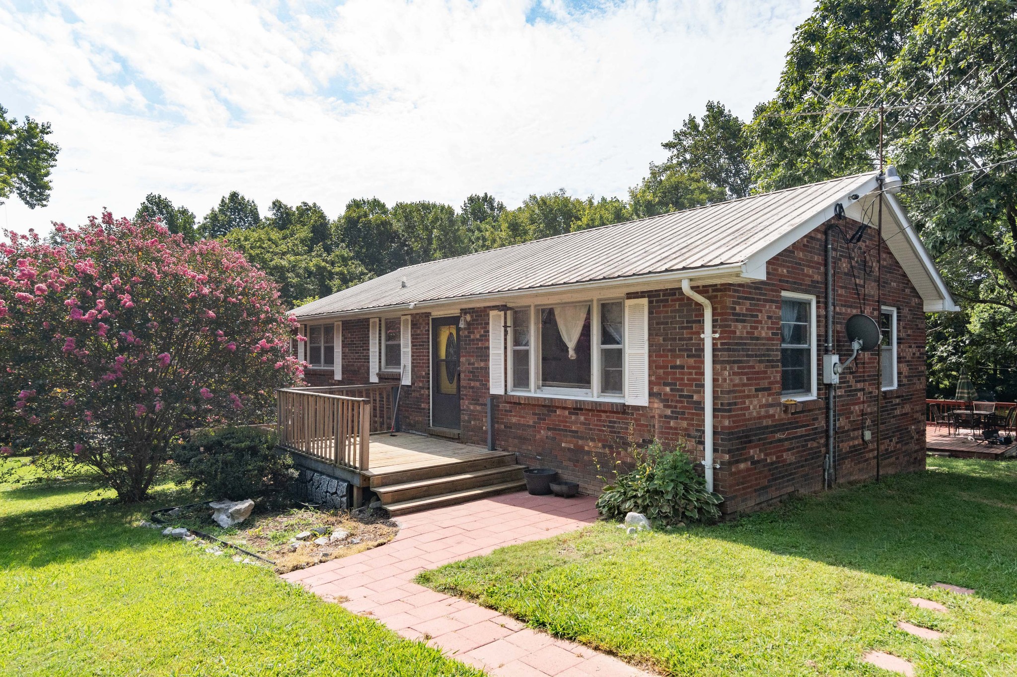 1618 Hill Street White Bluff TN 37187