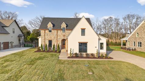 1705 Martha Washington Way #10 Murfreesboro TN 37130