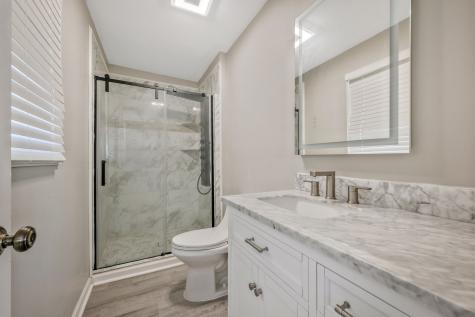 106 Sherry Lane Dickson TN 37055