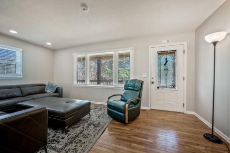 106 Sherry Lane Dickson TN 37055