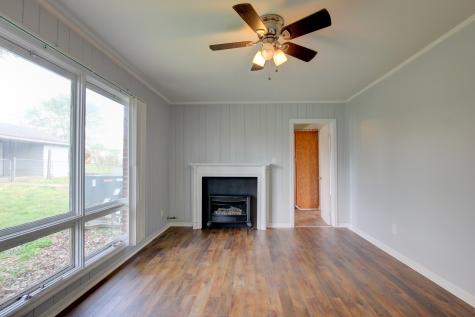 1718 Clarence Drive Hopkinsville KY 42240