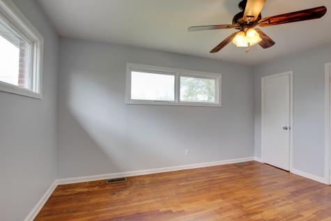 1718 Clarence Drive Hopkinsville KY 42240