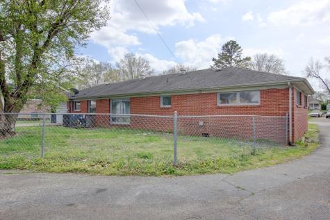 1718 Clarence Drive Hopkinsville KY 42240