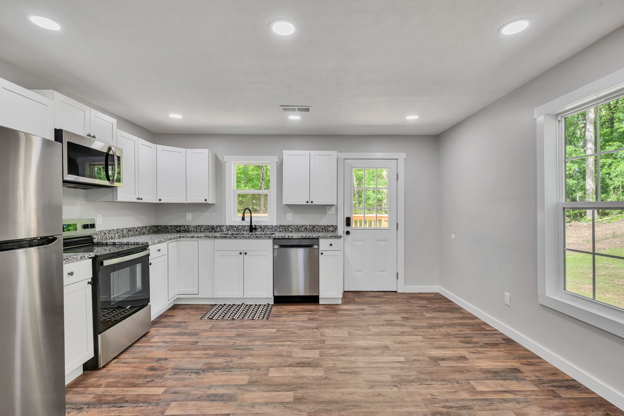 120 Bern Street Waverly TN 37185