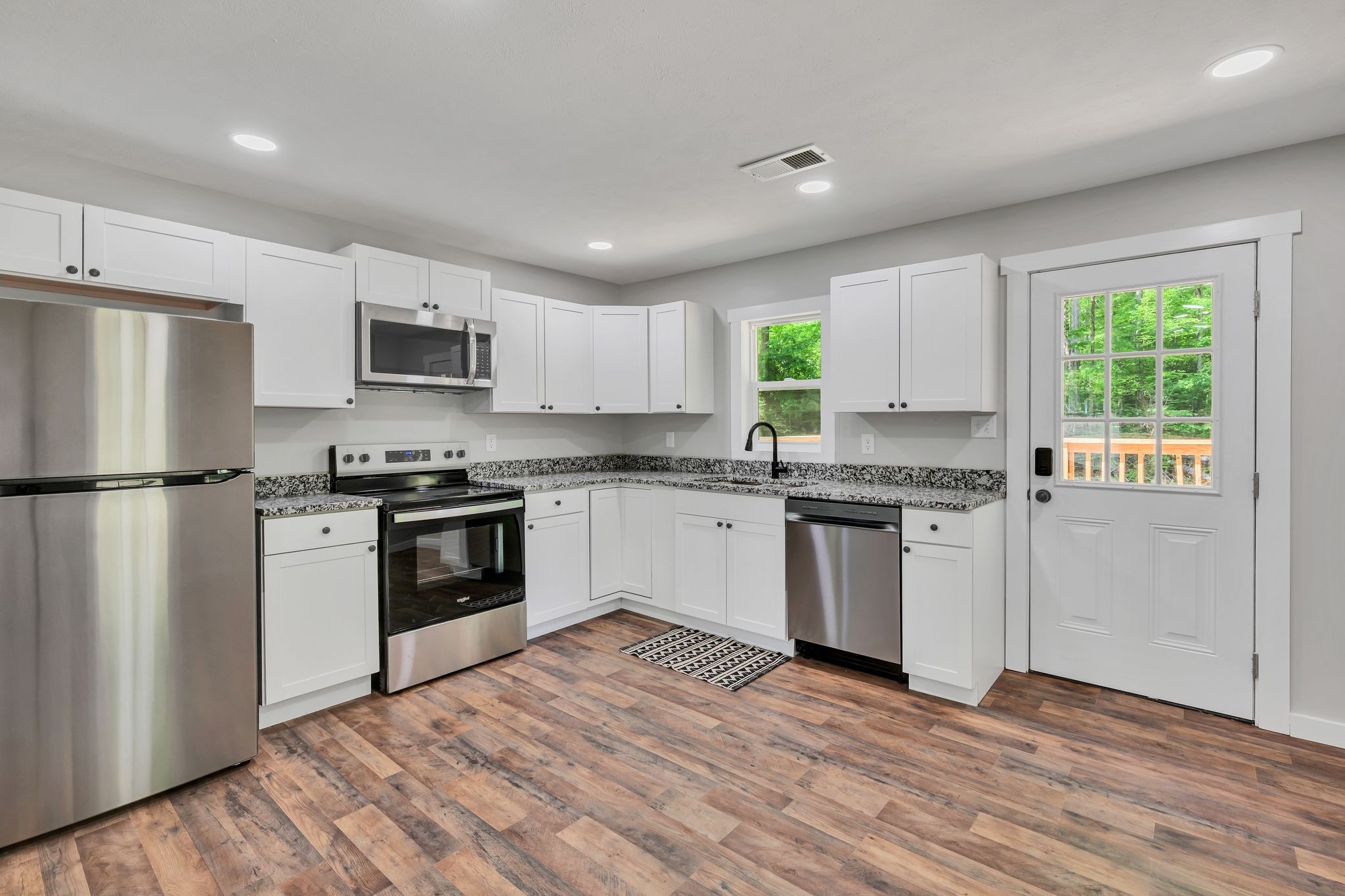 120 Bern Street Waverly TN 37185