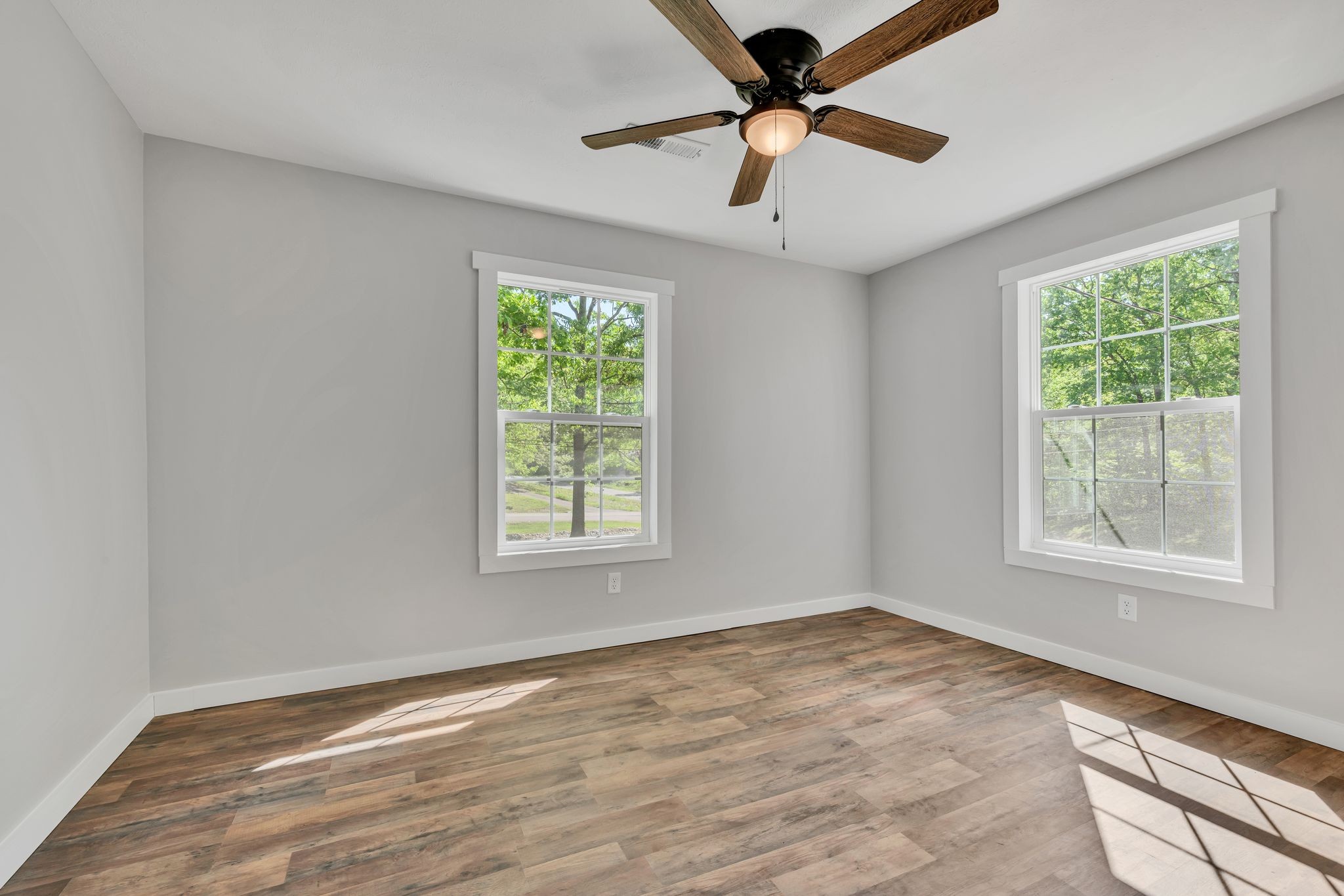 120 Bern Street Waverly TN 37185