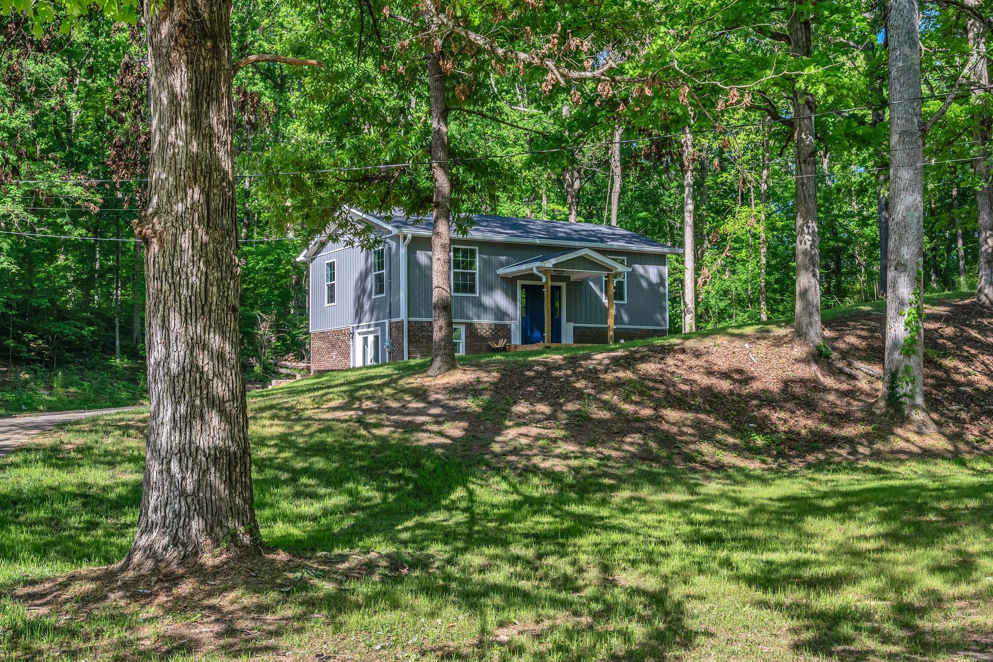 120 Bern Street Waverly TN 37185