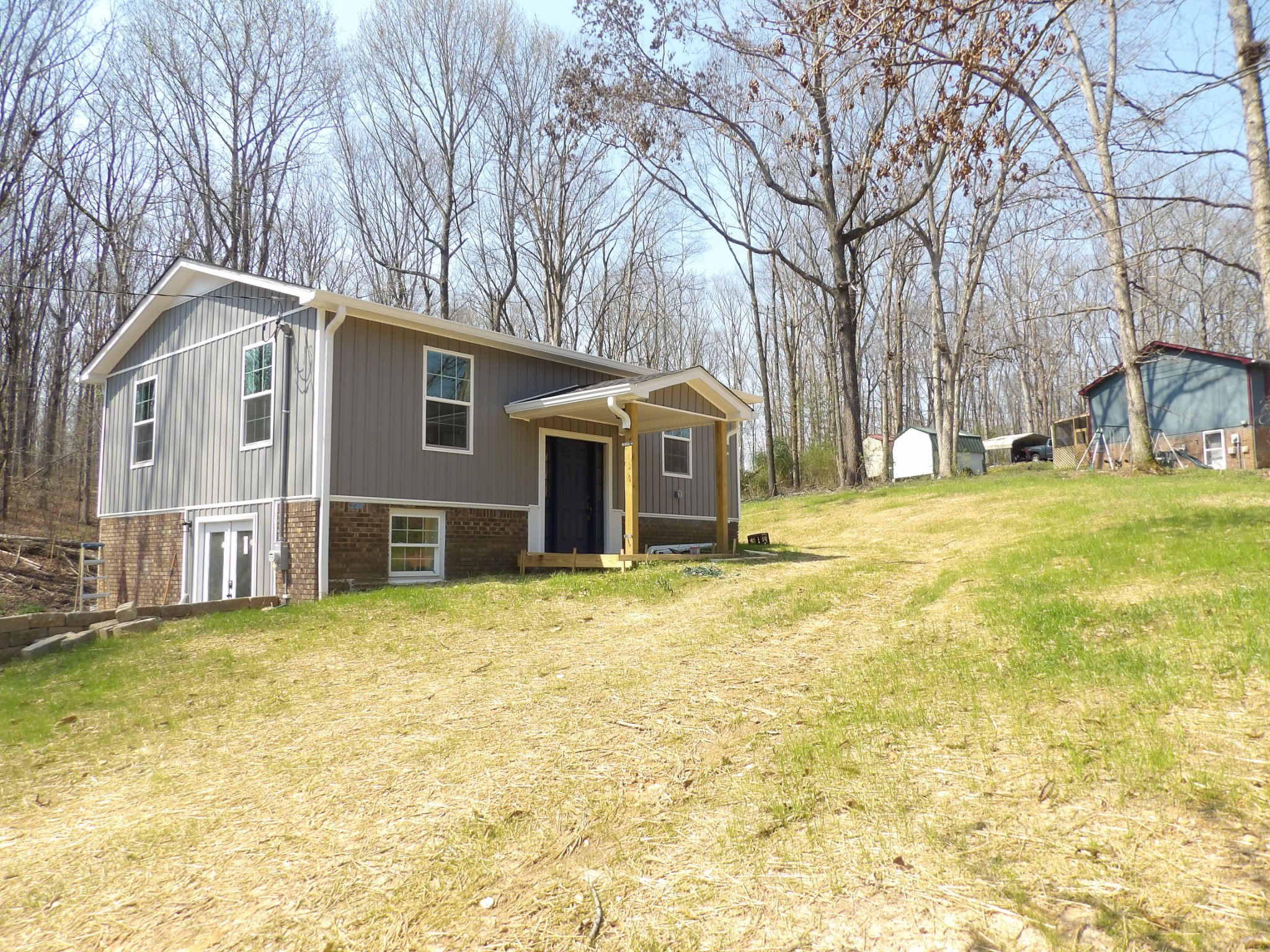 120 Bern Street Waverly TN 37185