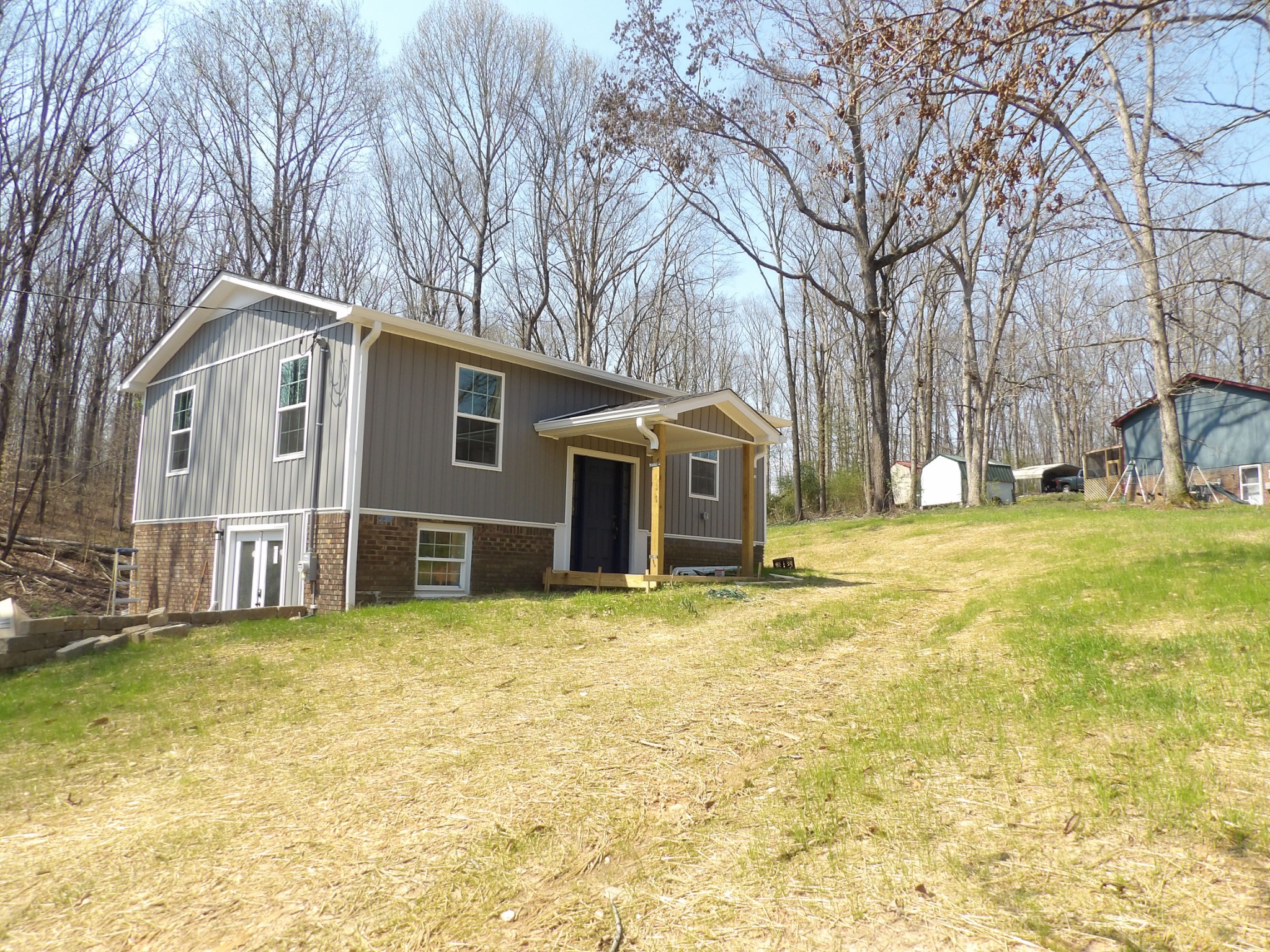 120 Bern Street Waverly TN 37185