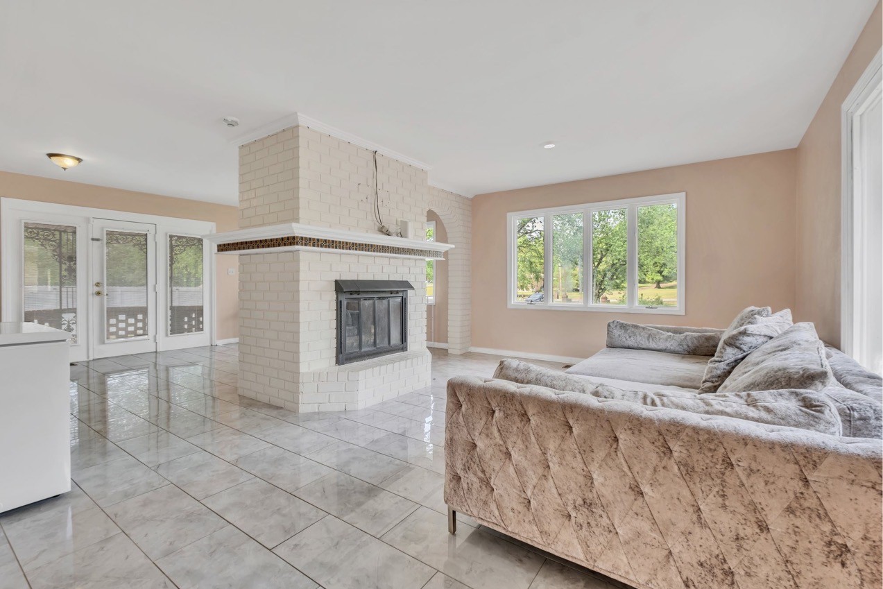 454 W Campbell Road Goodlettsville TN 37072
