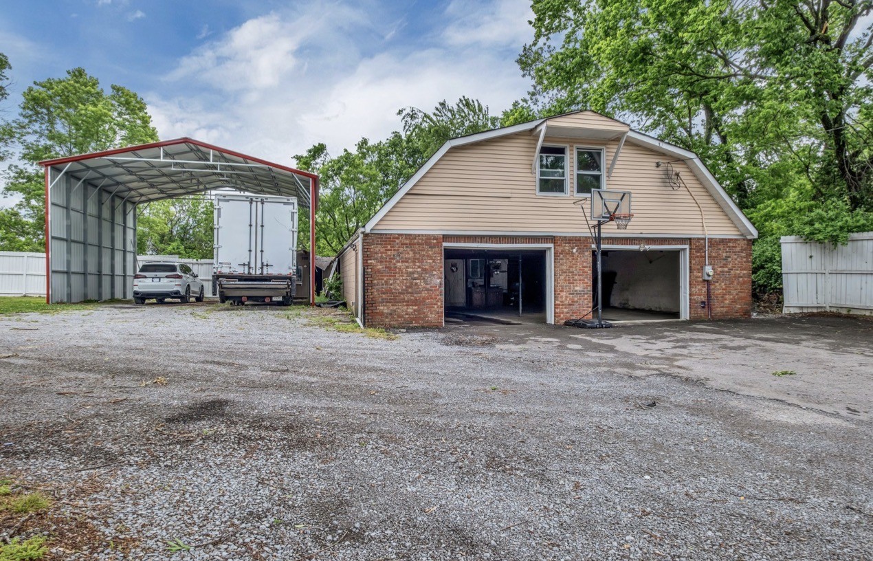 454 W Campbell Road Goodlettsville TN 37072