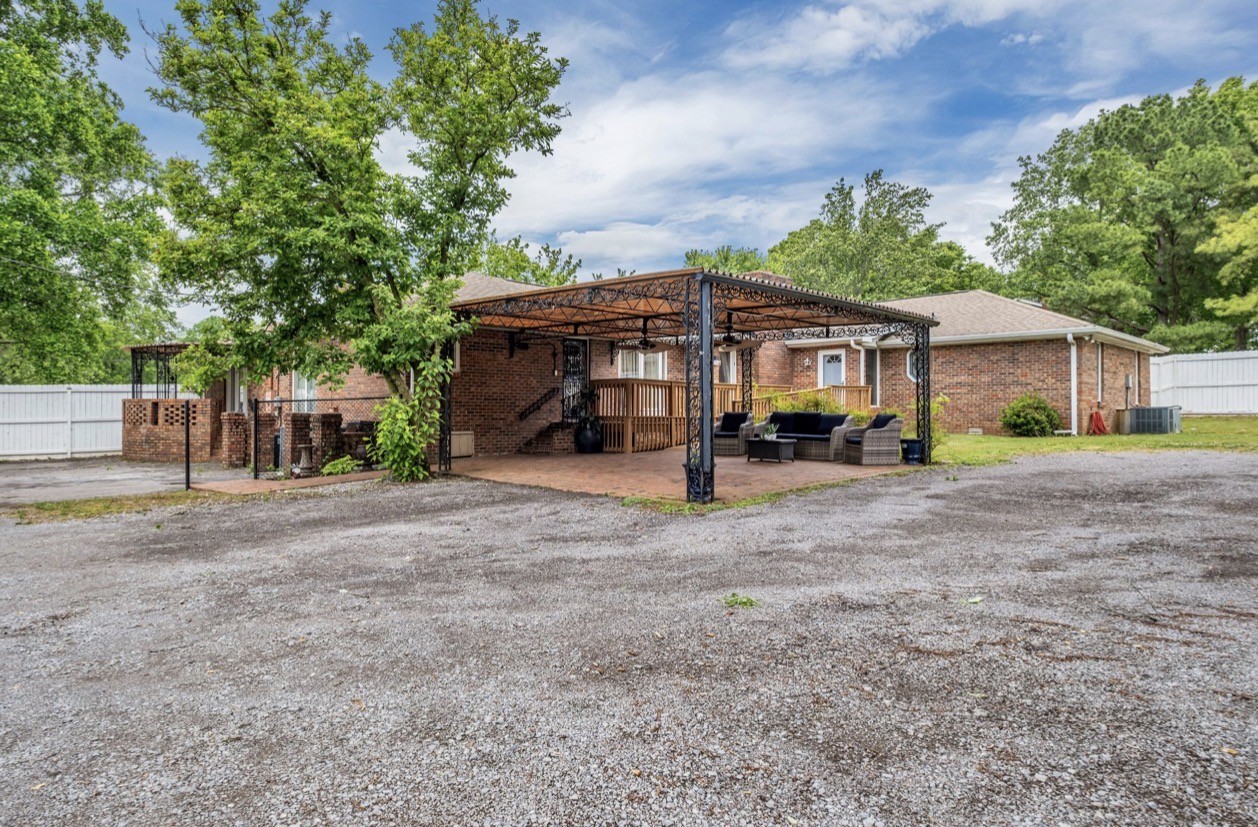 454 W Campbell Road Goodlettsville TN 37072