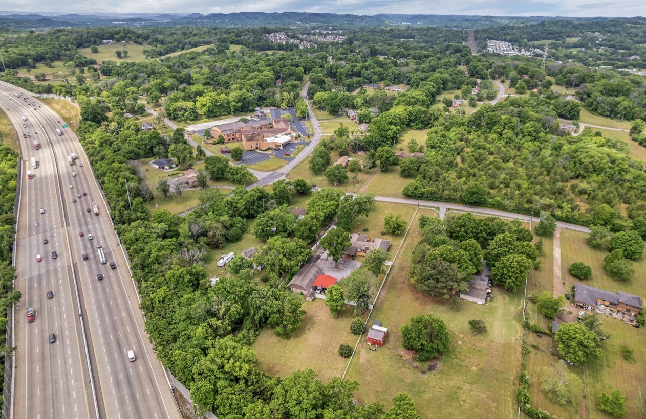 454 W Campbell Road Goodlettsville TN 37072