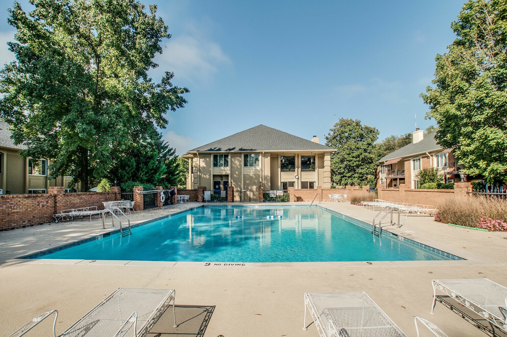 4487 Post Place Nashville TN 37205
