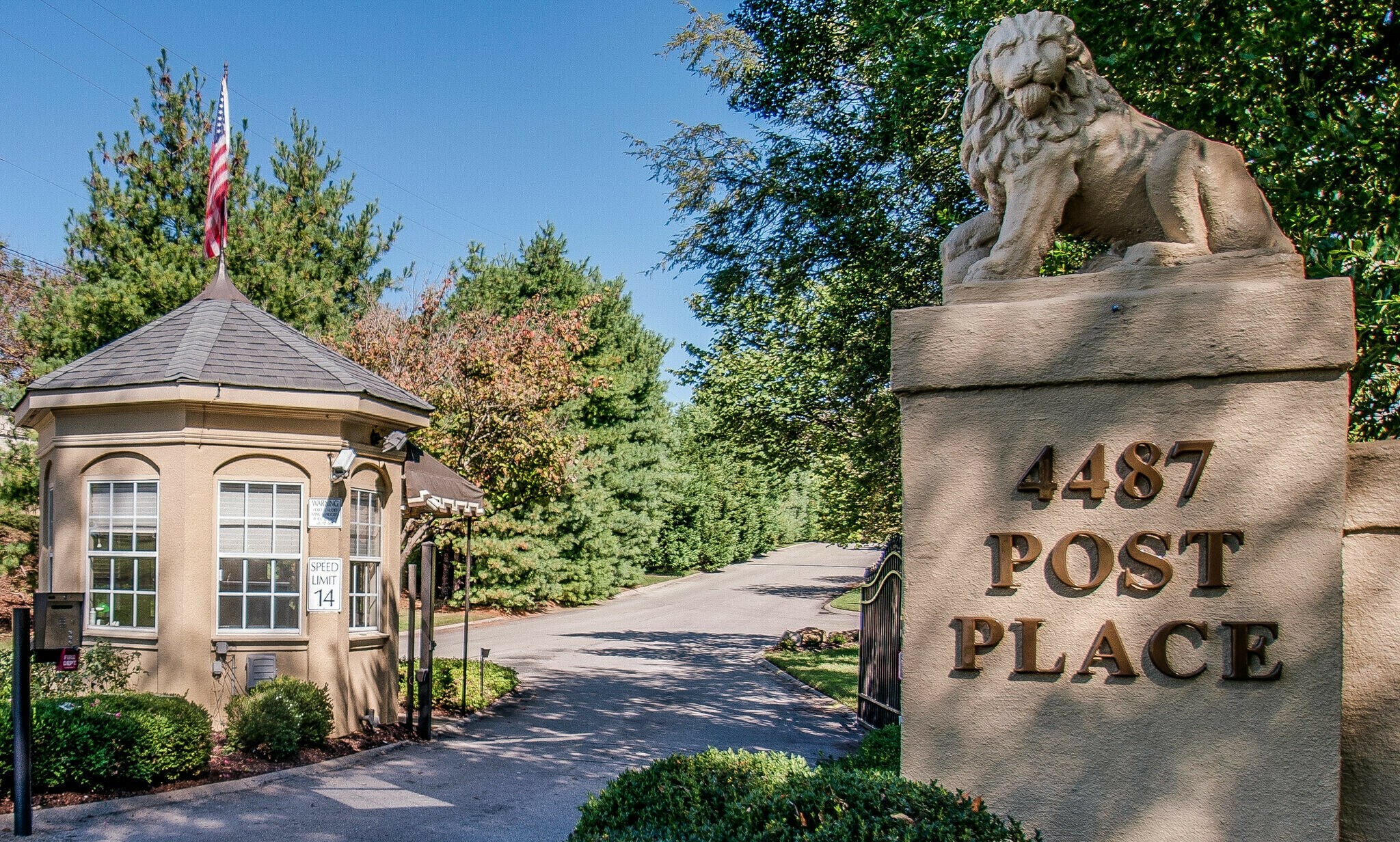 4487 Post Place Nashville TN 37205