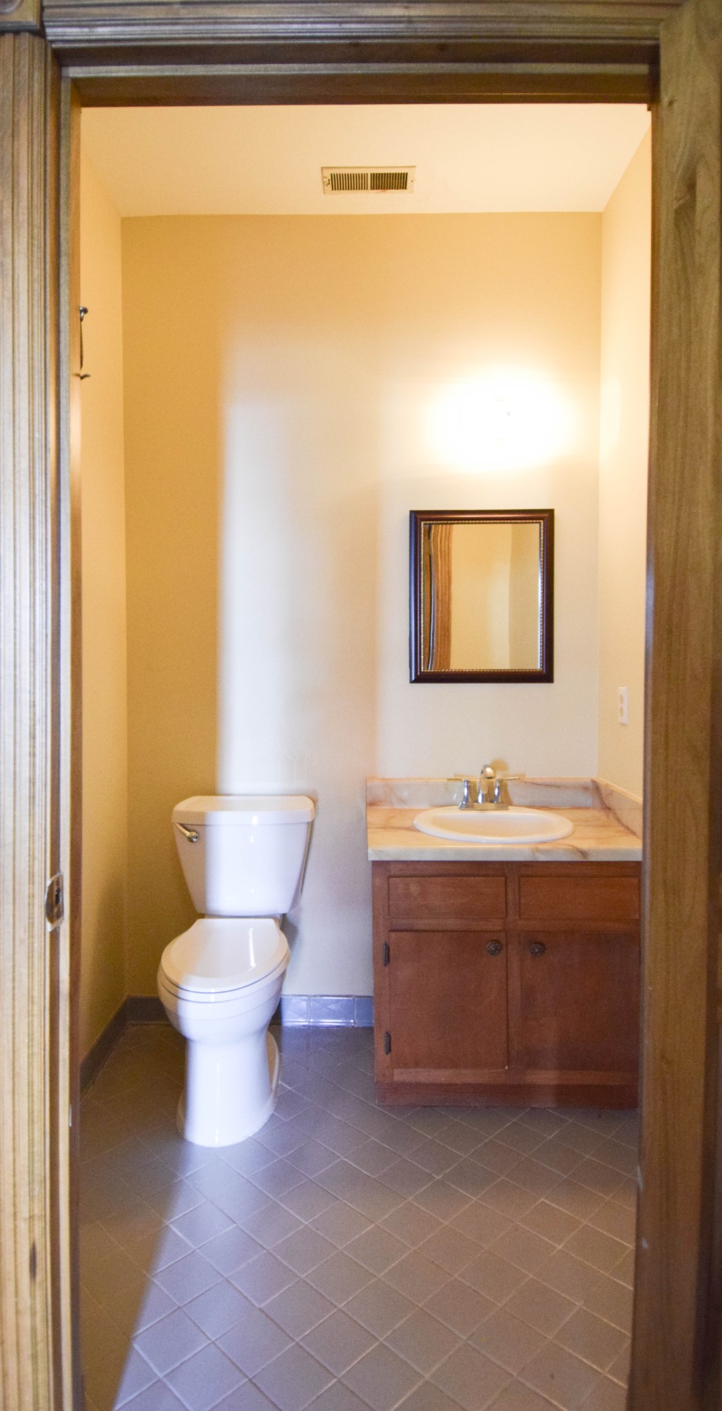 102 Public Square Gallatin TN 37066