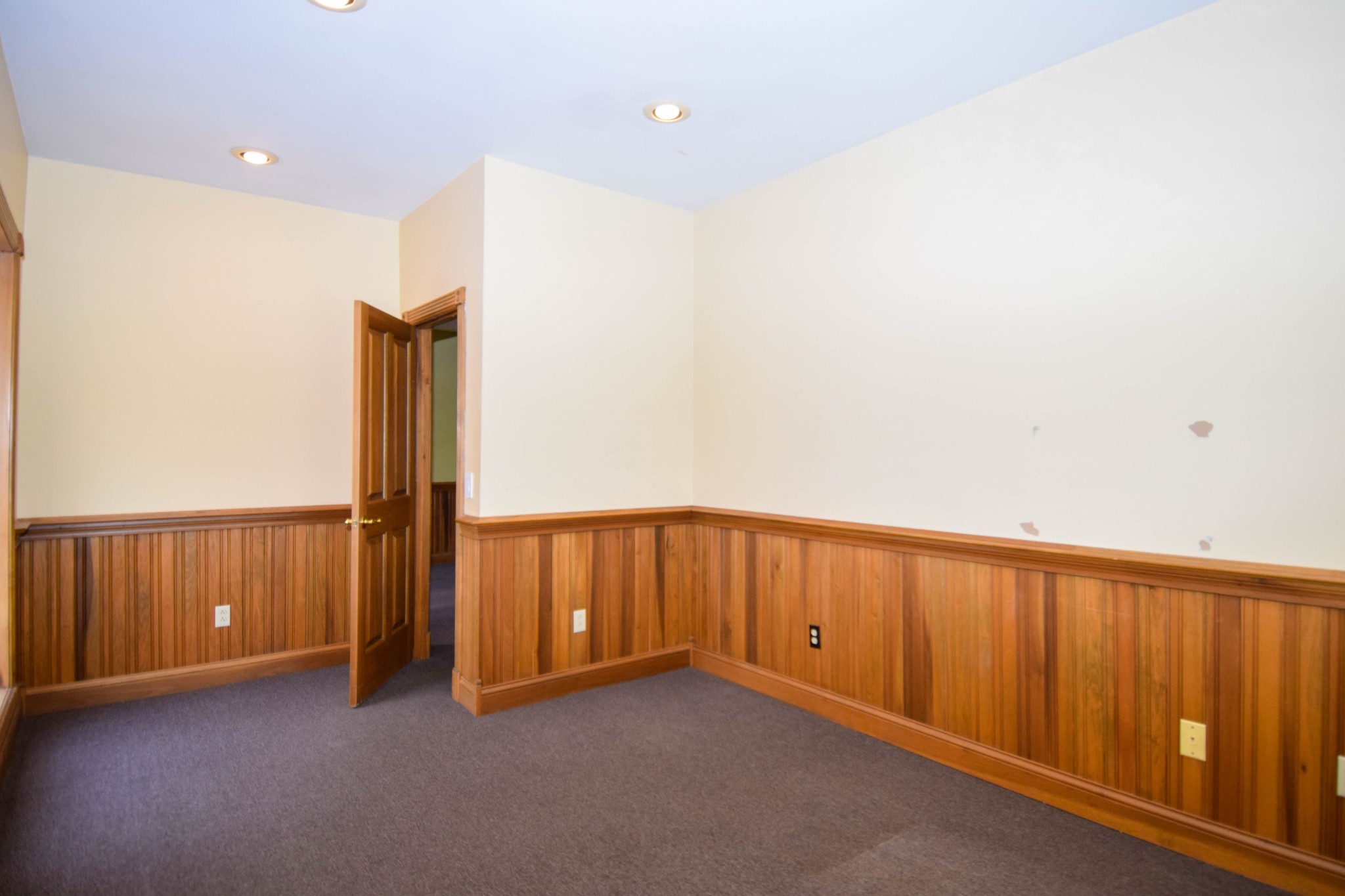 102 Public Square Gallatin TN 37066