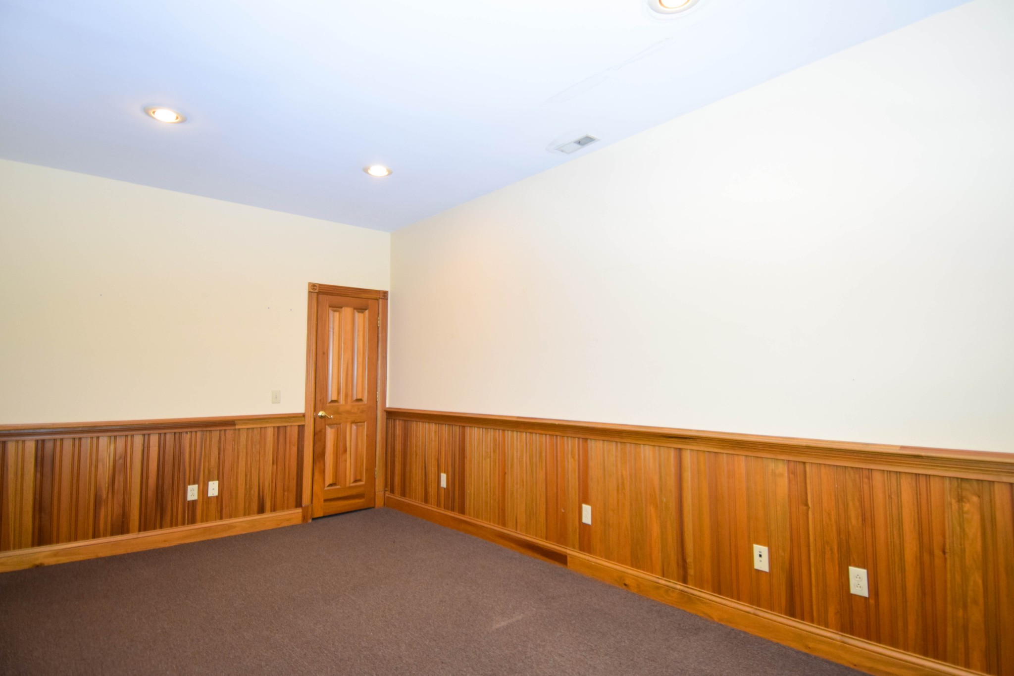102 Public Square Gallatin TN 37066