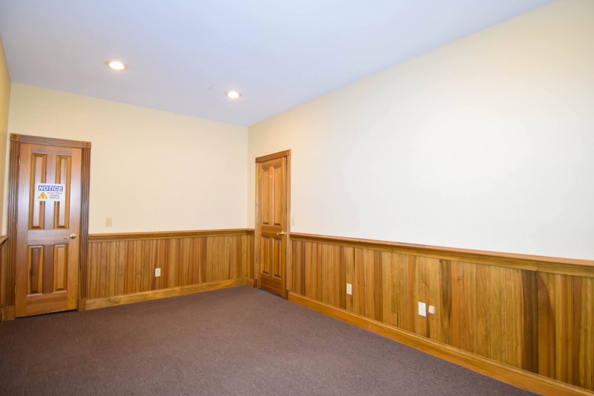 102 Public Square Gallatin TN 37066