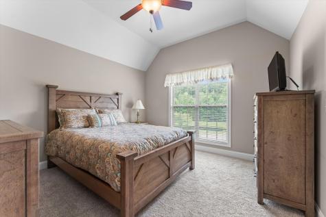 1053 Willow Circle Clarksville TN 37043