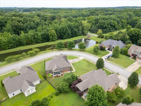 1053 Willow Circle Clarksville TN 37043