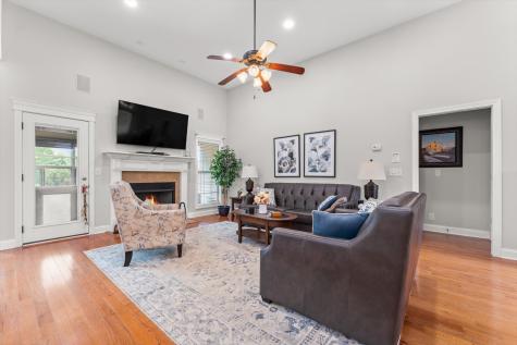 1053 Willow Circle Clarksville TN 37043