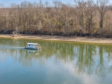 95 Pats Drive Sugar Tree TN 38380
