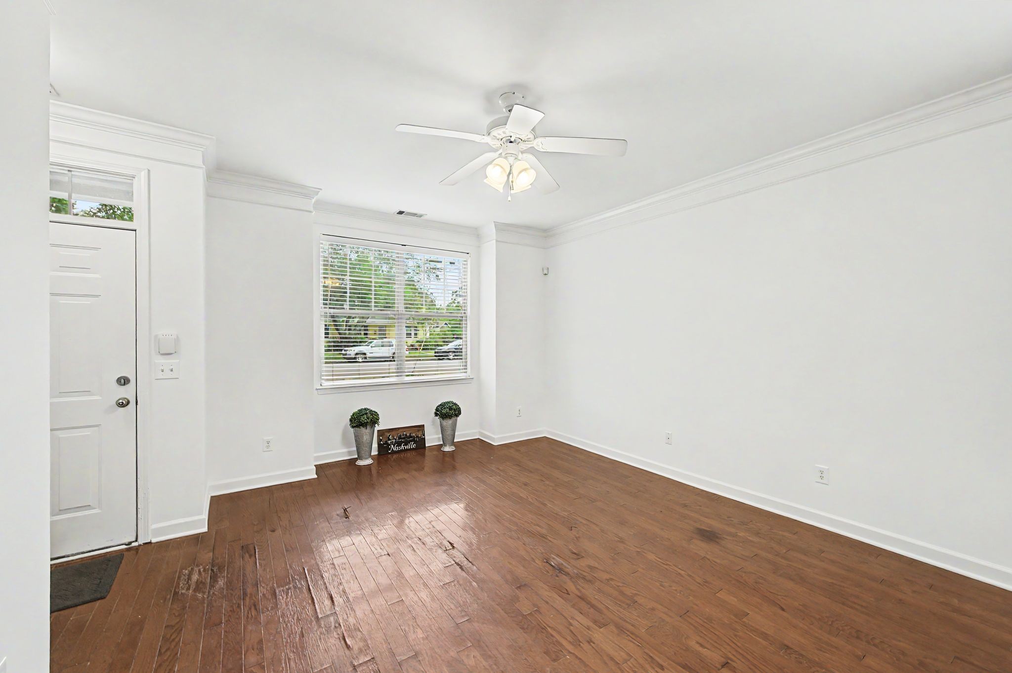 2048 Elliott Avenue Nashville TN 37204