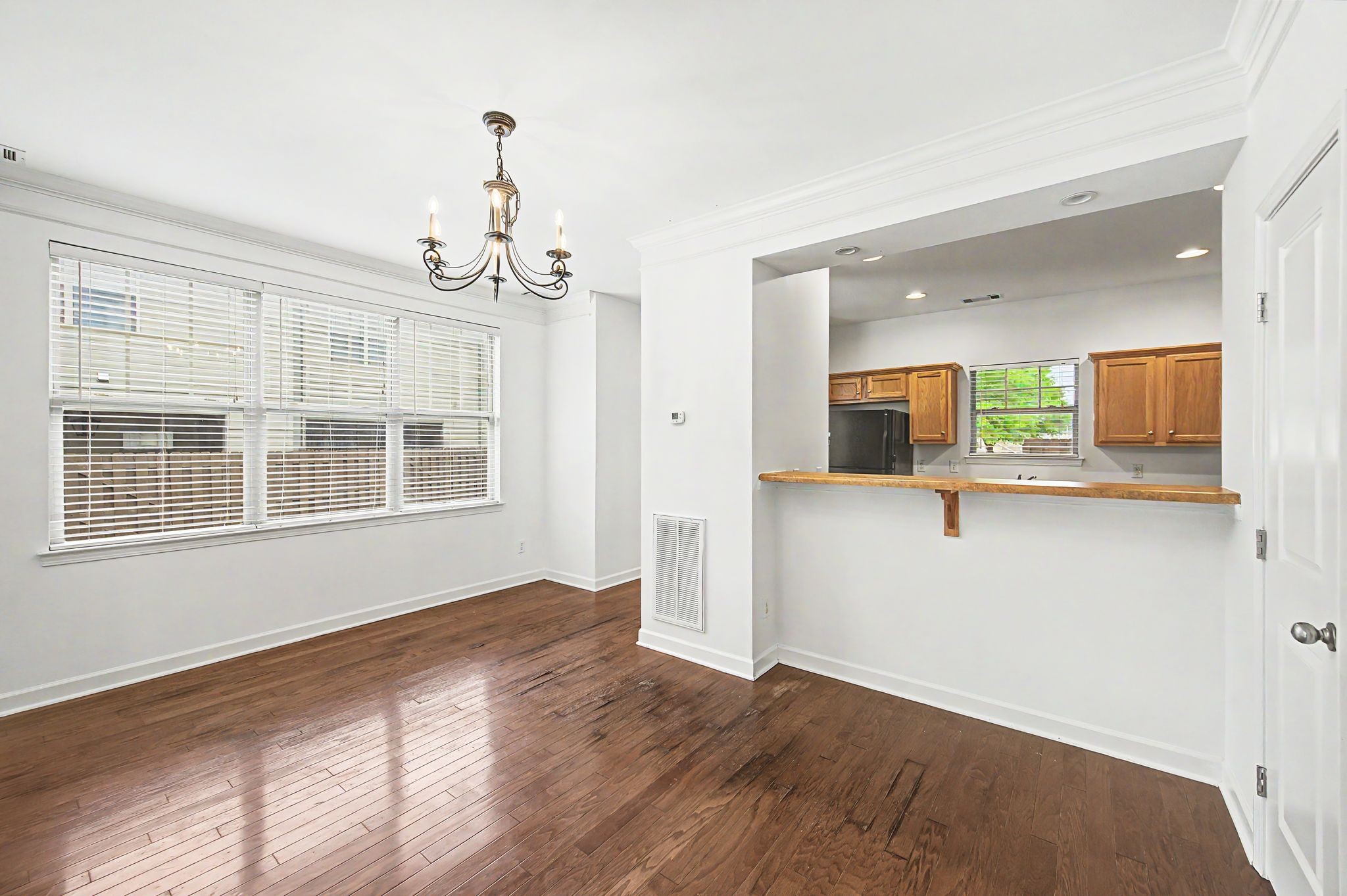 2048 Elliott Avenue Nashville TN 37204