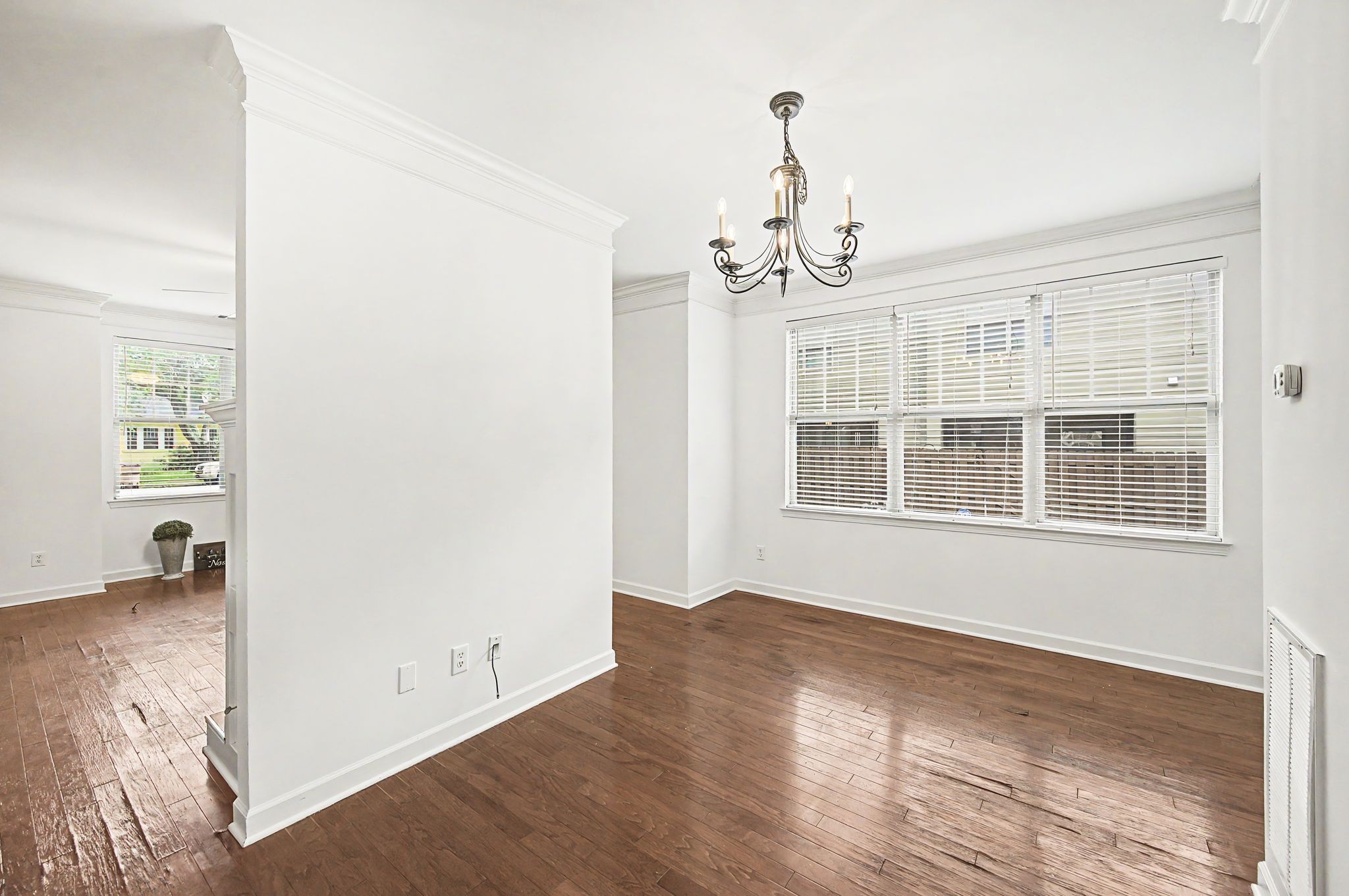 2048 Elliott Avenue Nashville TN 37204