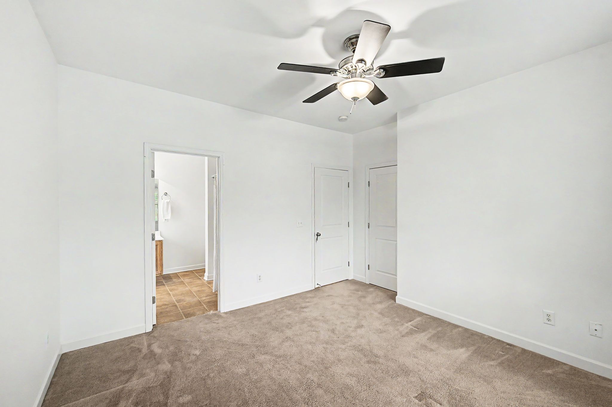 2048 Elliott Avenue Nashville TN 37204