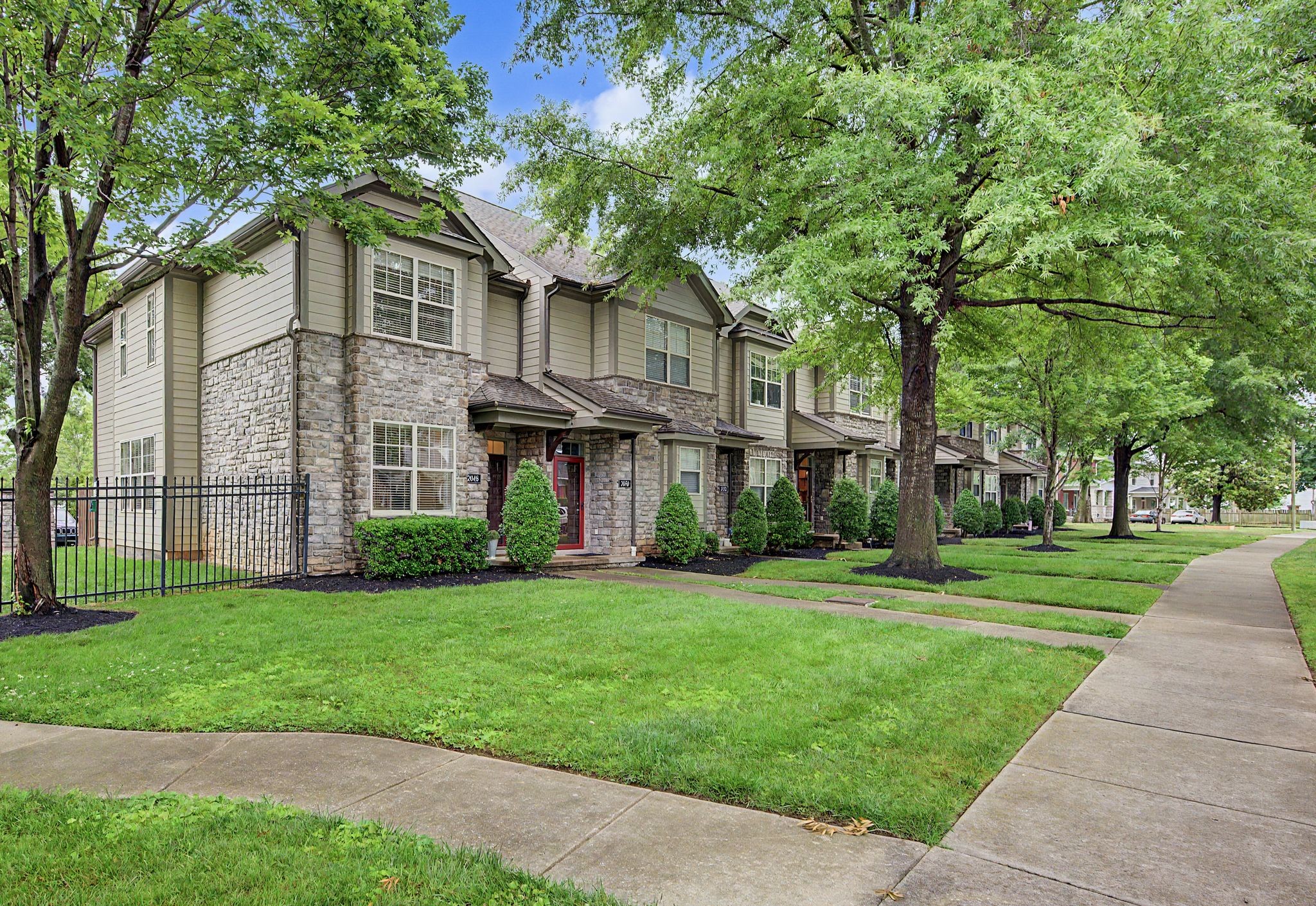 2048 Elliott Avenue Nashville TN 37204