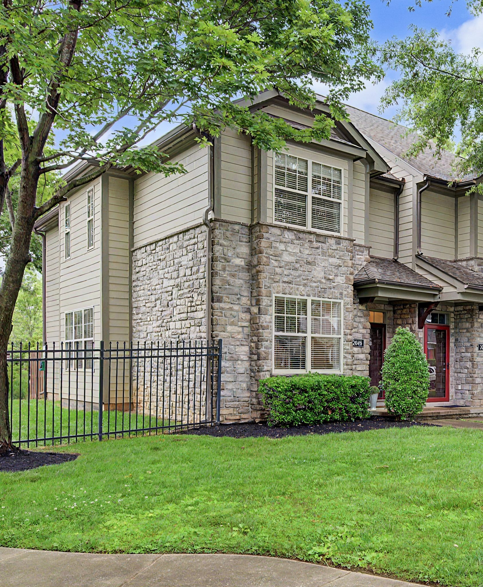 2048 Elliott Avenue Nashville TN 37204
