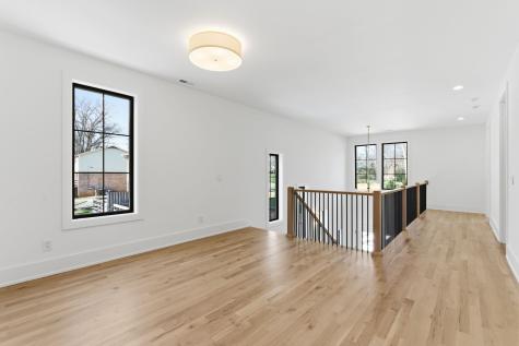 1525 Graybar Lane Nashville TN 37215
