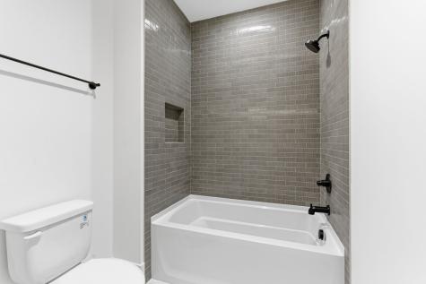 1525 Graybar Lane Nashville TN 37215