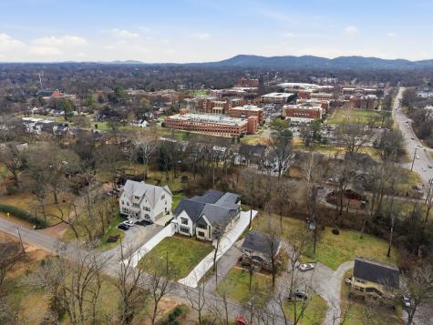 1525 Graybar Lane Nashville TN 37215