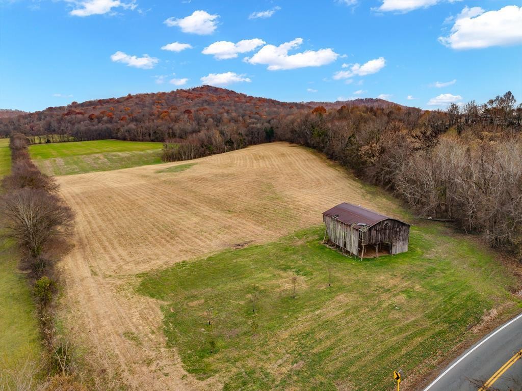4934 N York Highway Pall Mall TN 38577