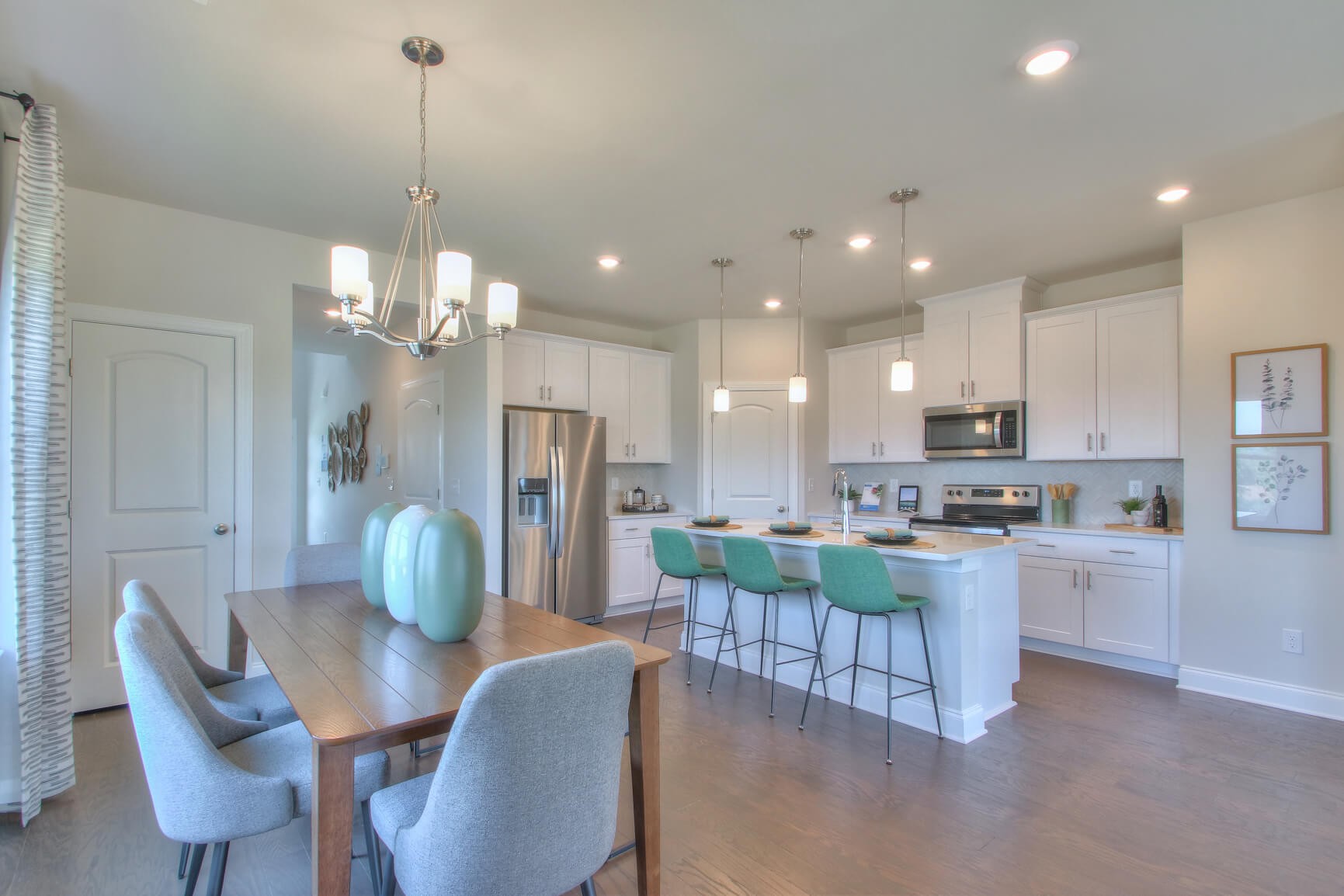 1774 Flora Grove Hermitage TN 37076