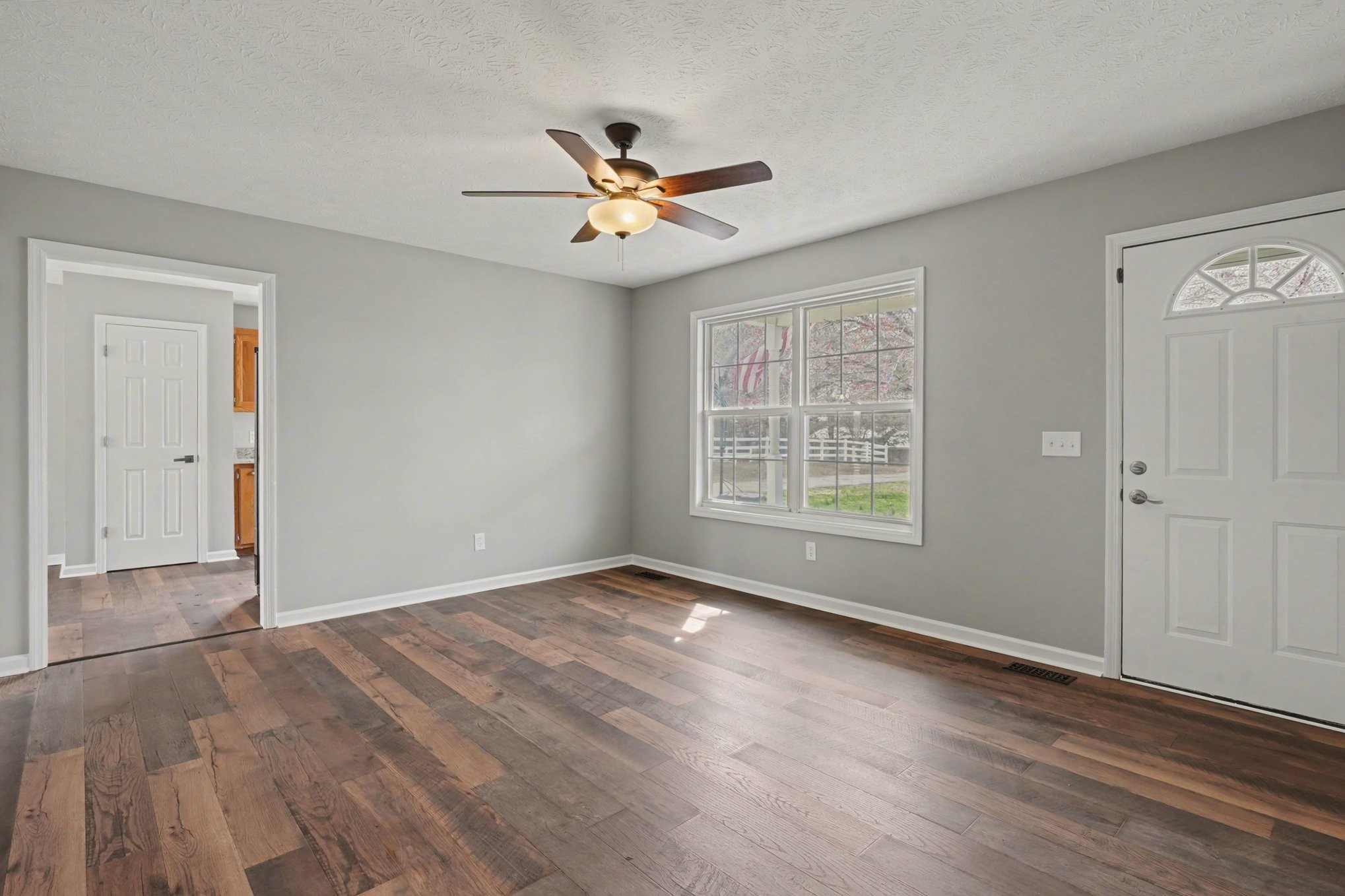 1162 Peter Pond Road Ashland City TN 37015