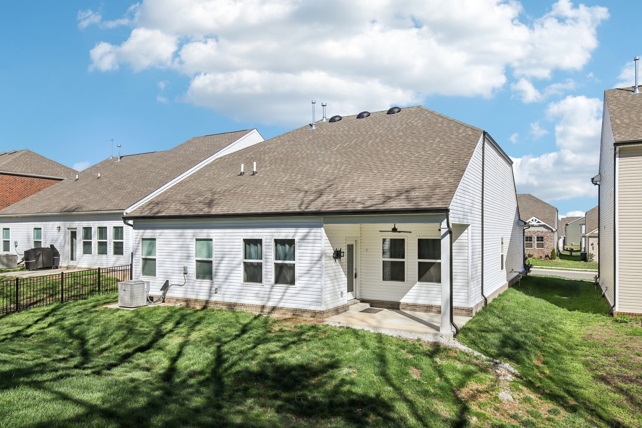271 Shayton Pass Gallatin TN 37066